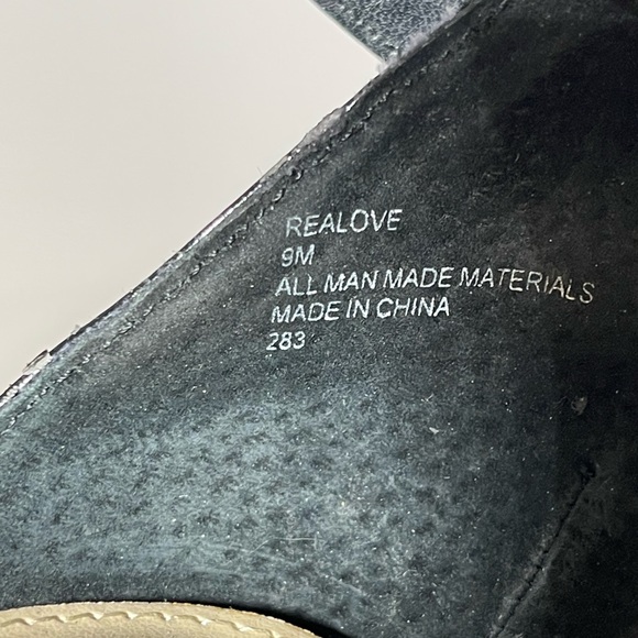 Steve Madden Realove Strappy Stilettos Black Patten Heels - Picture 7 of 7